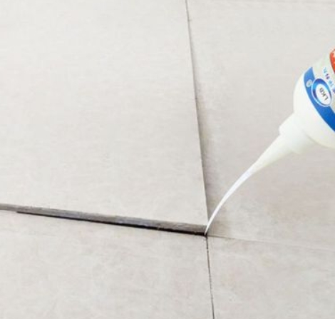 榆树瓷砖空鼓维修公司分享卫生间瓷砖脱落的原因可能有以下几点